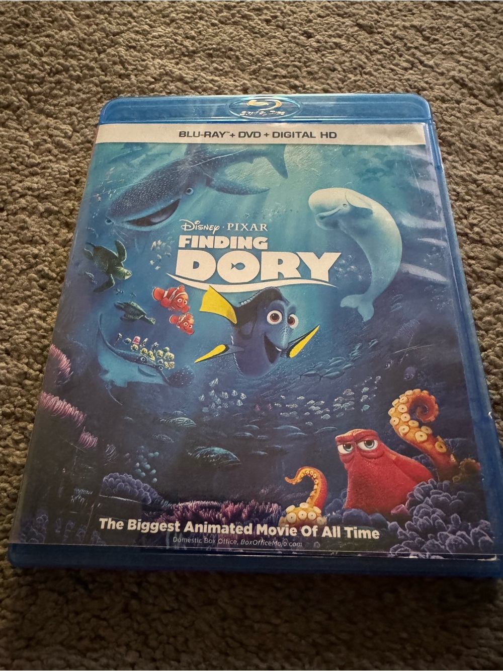 Disney Finding Dory Blu-ray Case with Colorful Ocean Artwork
